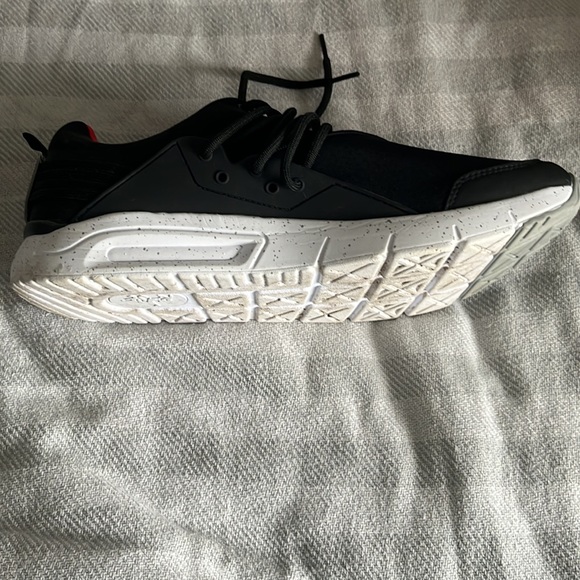 Rise memory foam men’s sneakers size 12 - Picture 5 of 5